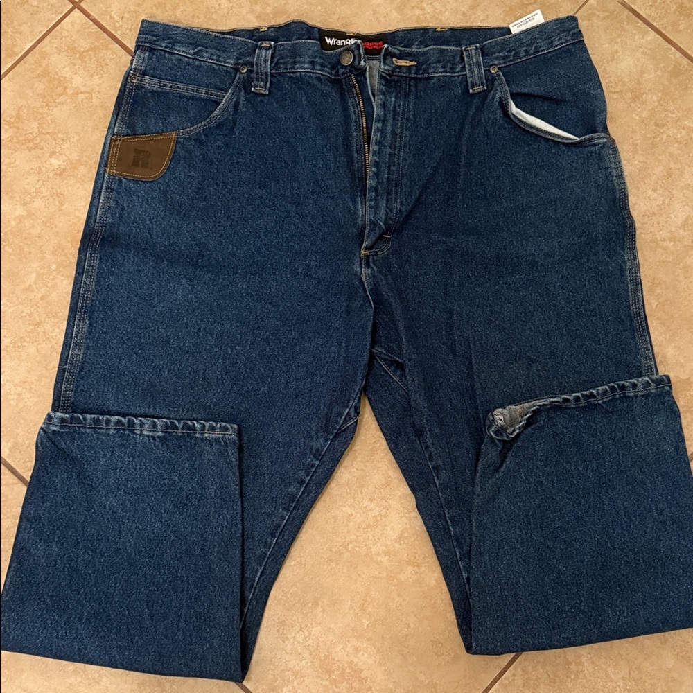 Wrangler Men's Dark Blue Relaxed Riggs work wear jeans